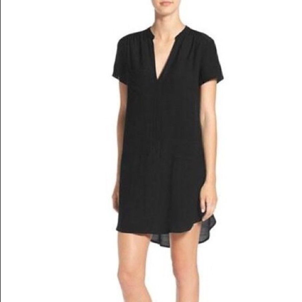 Lush Split Neck Shift Dress size XS in Black